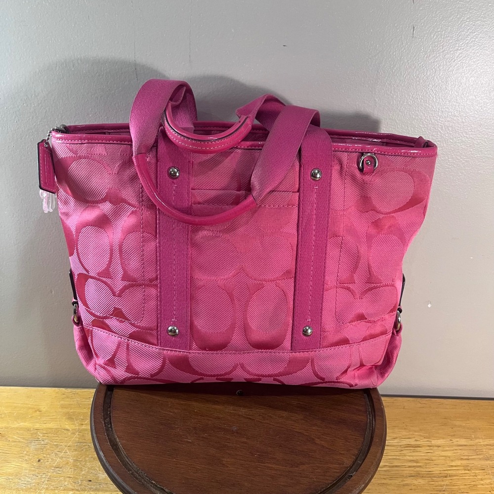 Coach Tote Bag Womens Pink Signature Jacquard Patent Trim No Strap Flower Charm